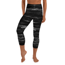 Load image into Gallery viewer, Black Chakra Stripes High Waist Capri Leggings