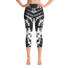 Load image into Gallery viewer, B+W Tie-Dye High Waist Yoga Capri Leggings