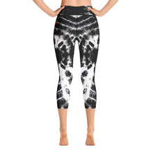 Load image into Gallery viewer, B+W Tie-Dye High Waist Yoga Capri Leggings