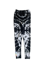 Load image into Gallery viewer, B+W Tie-Dye High Waist Yoga Leggings