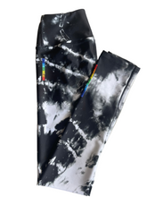 Load image into Gallery viewer, B+W Tie-Dye High Waist Yoga Leggings