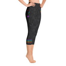 Load image into Gallery viewer, Black Chakra Stars High Waist Yoga Capri Leggings