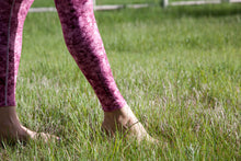 Load image into Gallery viewer, Red Crystal High Waist Yoga Leggings