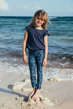 Load image into Gallery viewer, Light Girls Leggings