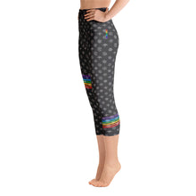 Load image into Gallery viewer, Black Chakra Snowflakes High Waist Yoga Capri Leggings
