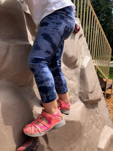 Load image into Gallery viewer, Midnight Mermaid Girls Leggings