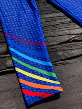 Load image into Gallery viewer, Blue Chakra Symbols Girl Leggings
